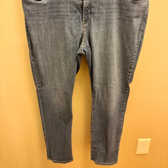 Levi’s 311 Shaping Skinny Women’s Jeans 22W - Picture 5 of 5